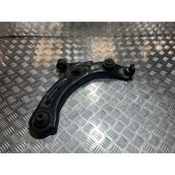 WAHACZ PRAWY PRZÓD MAZDA 3 BP IV HB 19-