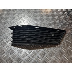 KRATKA ATRAPA ZDERZAKA PRZÓD PRAWA SKODA KAROQ 17- 57A807368A