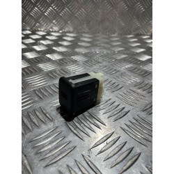 GNIAZDO PORT USB OPEL CROSSLAND X 17- 13519246