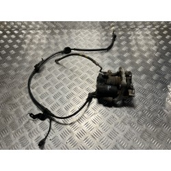 ZACISK HAMULCOWY PRAWY TYŁ MAZDA CX-30 19-