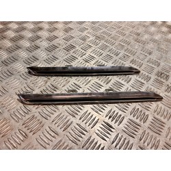 LISTWY CHROM GRILLA PRAWA STRONA MERCEDES W213 350E 16- 2.0 CGI