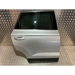 DRZWI TYŁ TYLNE PRAWE SKODA KAROQ 17- LA7W