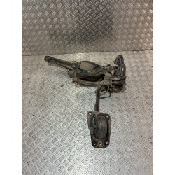 ZWROTNICA TYŁ TYLNA LEWA SKODA KAROQ 17- 4X4 5Q3505435A