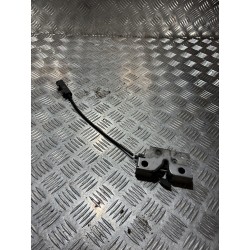 ZAMEK MASKI SKODA KAROQ 17- 575823509