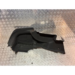 BOCZEK BAGAŻNIKA LEWY MERCEDES W213 350E 16-