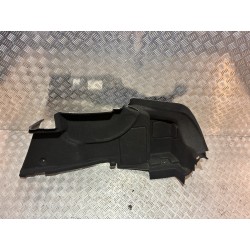 BOCZEK BAGAŻNIKA PRAWY MERCEDES W213 350E 16-