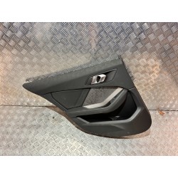 BOCZEK DRZWI LEWY TYŁ BMW 1 F70 24-