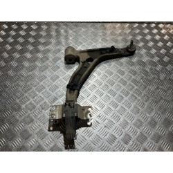 WAHACZ PRAWY PRZÓD INFINITI Q30 15- 1.5 DCI