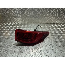 LAMPA PRAWY TYŁ TYLNA INFINITI Q30 15-