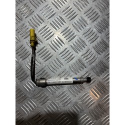 NABÓJ PIROTECHNICZNY MASKI PRZÓD LEWY AUDI A3 8V SEDAN 12- 8V0823823F