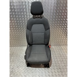 FOTEL PRZÓD PRAWY BEZ AIRBAG RENAULT CLIO V 19- UK