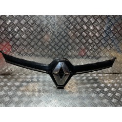 ATRAPA GRILL LISTWA ZDERZAKA PRZÓD RENAULT CLIO V 19-