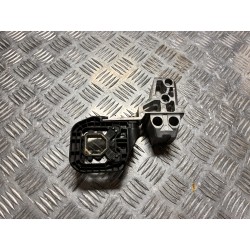 WSPORNIK PRAWY MOCOWANIE CHŁODNICY BMW 1 F70 24-