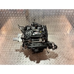 SILNIK KOMPLETNY BMW 1 F70 24- 1.5i B38A15P HYBRYDA