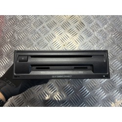 CZYTNIK KART MULTIMEDIA SEAT ATECA 16- 5QA035858B