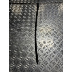 LISTWA SZYBY CZOŁOWEJ LEWA SEAT ATECA 16- 575854319