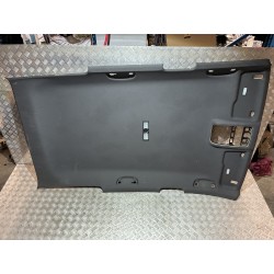 PODSUFITKA CZARNA SEAT ATECA 16- 575867501B