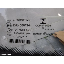 SZYBA PRZÓD CZOŁOWA PEUGEOT 5008 3008 2009R.-