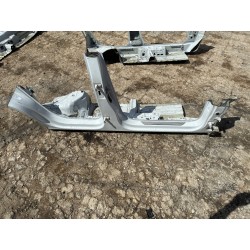 PRÓG CAŁY DŁUGI PRAWY SEAT ATECA 16- LS9R