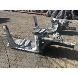 ĆWIARTKA PODŁUŻNICA PRZÓD PRAWA AUDI A7 4G 10- LY9C