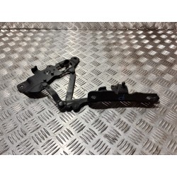 ZAWIAS MASKI PRAWY BMW 6 F12 640D 11-