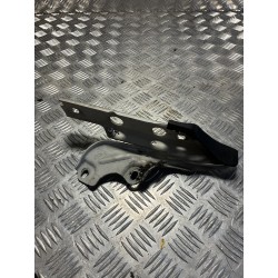 ZAWIAS MASKI PRAWY AUDI A7 4G 10- 4G8823302D LY9C