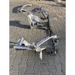 ĆWIARTKA PAS PRZEDNI PODŁUŻNICE PRAWA LEWA TOYOTA RAV4 IV 12-19 1F7
