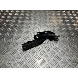 ZAWIAS MASKI PRAWY NISSAN JUKE II F16 19-