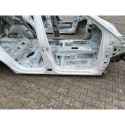 PRÓG SŁUPEK PRAWY SKODA KAROQ 17- LF9E