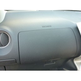 KOMPLET PODUSZEK AIRBAG TOYOTA URBAN CRUISER