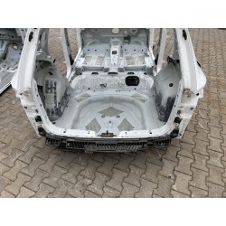 ĆWIARTKA WANNA PAS TYŁ SKODA KAROQ 17- LF9E