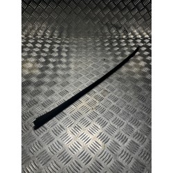 LISTWA SZYBY CZOŁOWEJ LEWA SKODA KAROQ 17- 57A854327A