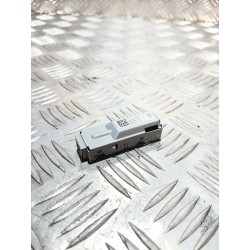 GNIAZDO PORT USB HONDA E:NY1 ENY1 23- 13245-21-14207