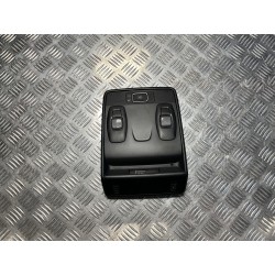 LAMPKA PODSUFITKI RENAULT CAPTUR II 19-