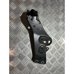 WSPORNIK MOCOWNIE BŁOTNIKA LEWY PRZÓD MAZDA CX-30 DM 19- 46G