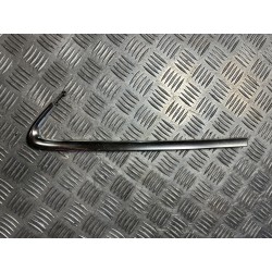 LISTWA SZYBY KAROSERYJNEJ CHROM PRAWA AUDI Q5 I 8R 09- 8R0853346A