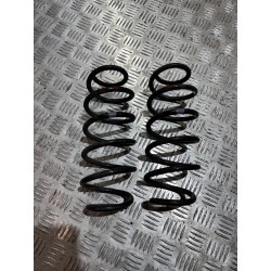 SPRĘŻYNA ZAWIESZENIA TYŁ LEWA PRAWA SUZUKI SWIFT MK9 24- 1.2