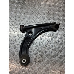 WAHACZ PRAWY PRZÓD SUZUKI SWIFT MK9 24- 1.2