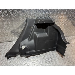 BOCZEK BAGAŻNIKA PRAWY TYŁ SUZUKI SWIFT MK9 24-