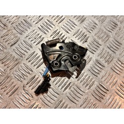 ZAMEK MASKI LEWY VOLVO EX30 23-