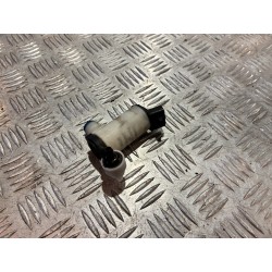 POMPKA PŁYNU DO SPRYSKIWACZY VOLVO EX30 23-