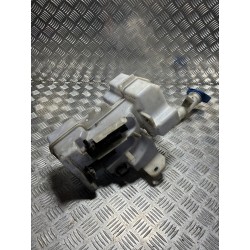 ZBIORNICZEK SPRYSKIWACZY AUDI Q3 8U 11- 8U0955451J