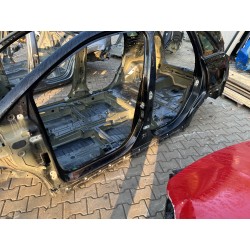 PRÓG LEWY DŁUGO CIĘTY SŁUPKI OPEL CROSSLAND X 17- Z22Y