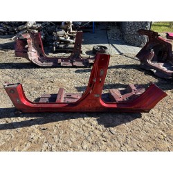 PRÓG LEWY CAŁY DŁUGI TOYOTA PRIUS IV 15- 3T7