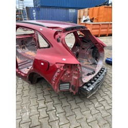 TYŁ KOMPLETNY PAS WANNA BŁOTNIKI FORD KUGA III MK3 20- HYBRYDA LUCIC RED