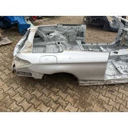 BŁOTNIK PRAWY TYŁ ĆWIARTKA MERCEDES W205 C205 C300 CABRIOLET