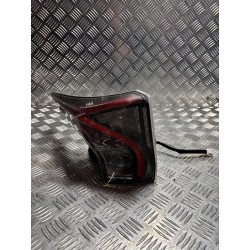 LAMPA LEWY TYŁ W BŁOTNIK TOYOTA PRIUS IV 15-