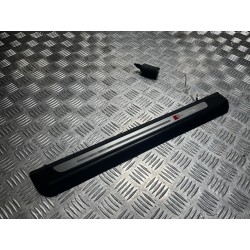 LISTWA PROGOWA LED PRZÓD LEWA AUDI Q7 II 4M 15- 4M0947405B