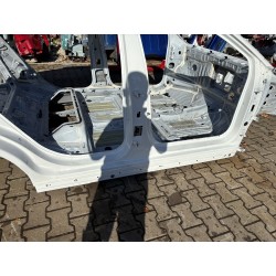 PRÓG PRAWY CAŁY DŁUGI MG 4 22- EV 5WSB