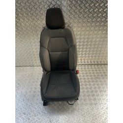 FOTEL PRAWY PRZÓD RENAULT CAPTUR II 19- UK